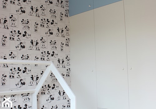 Mieszkanie na Pradze, 78m2 - Mały biały czarny pokój dziecka dla dziecka dla chłopca dla dziewczynki, styl skandynawski - zdjęcie od Hokum Architekci