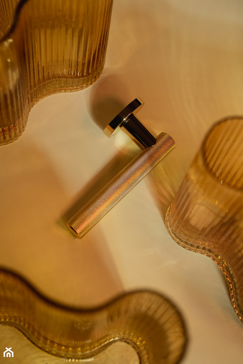 AZURA klamka złota - zdjęcie od PORTA DRZWI
