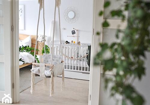 Konkurs O!Twórz Mieszkanie - Średnia biała sypialnia, styl skandynawski - zdjęcie od PORTA DRZWI