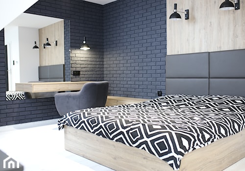 Dom pod Zamościem - Średnia czarna z biurkiem sypialnia, styl nowoczesny - zdjęcie od UNICO