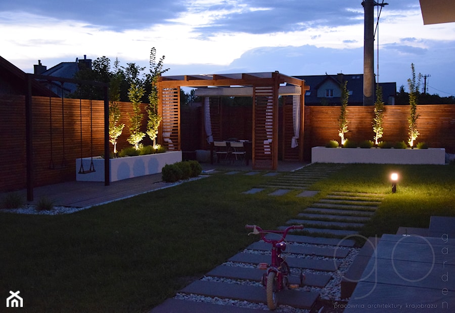 Ogród minimalistyczny - Ogród, styl nowoczesny - zdjęcie od GO GARDEN Pracownia Architektury Krajobrazu