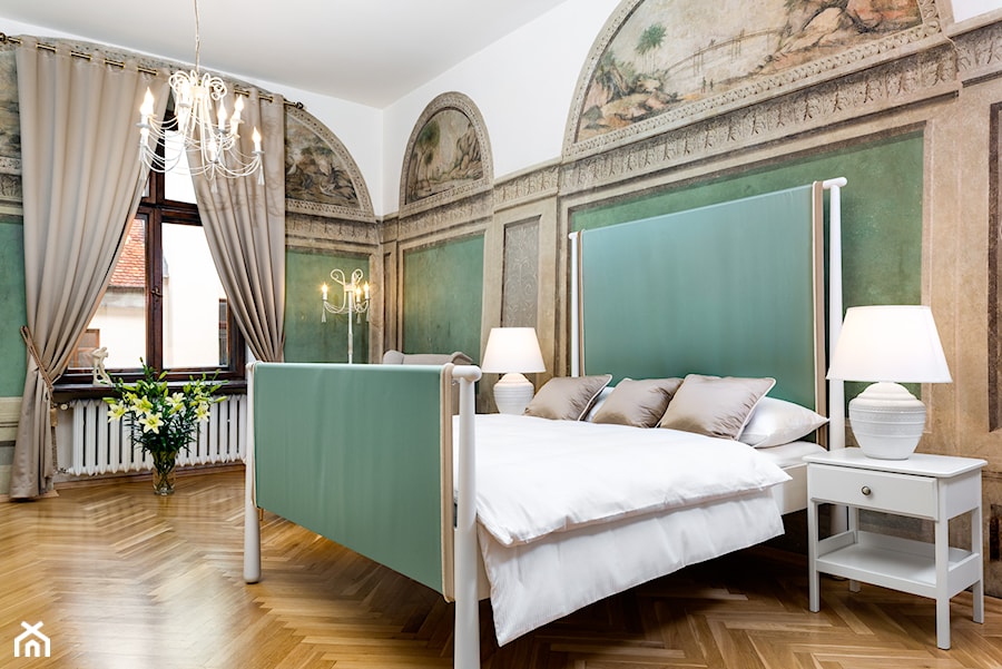 Apartamenty FRESCO w Krakowie - Średnia biała zielona sypialnia, styl nowoczesny - zdjęcie od Mateusz Torbus / Fotograf