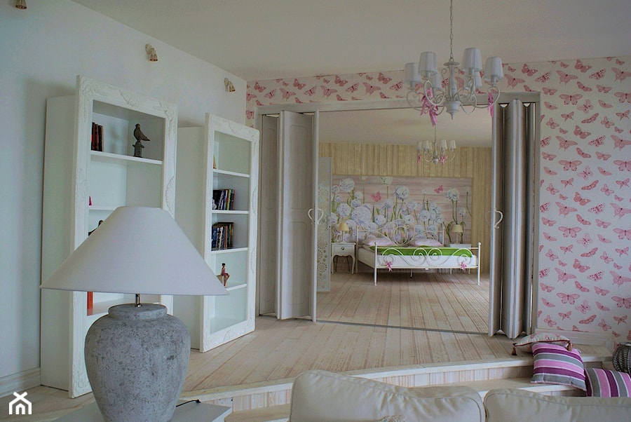 Apartament romantyczny - Salon, styl tradycyjny - zdjęcie od Aleksandra Bronszewska
