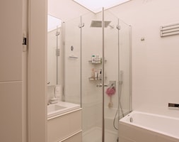 Mieszkanie, Gdańsk Wrzeszcz - Średnia bez okna z lustrem łazienka, styl nowoczesny - zdjęcie od JEDNA DRUGA - Homebook