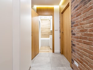Realizacja projektu mieszkania w Zabrzu - Mała bez okna z punktowym oświetleniem łazienka - zdjęcie od Wawoczny Architekt
