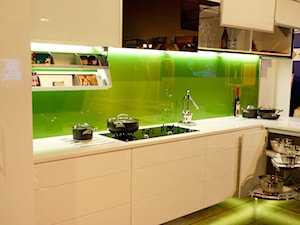 Kuchnia: panel lakierowany szklany zielony