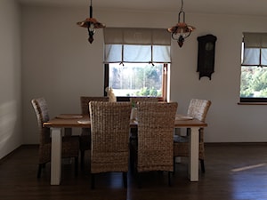 kuchnia i jadalnia - Średnia biała jadalnia, styl tradycyjny - zdjęcie od Paula.dom