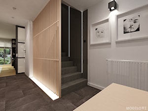 Projekt szeregówki - SZKOCJA - Duży biały szary hol / przedpokój, styl minimalistyczny - zdjęcie od Modelove Studio
