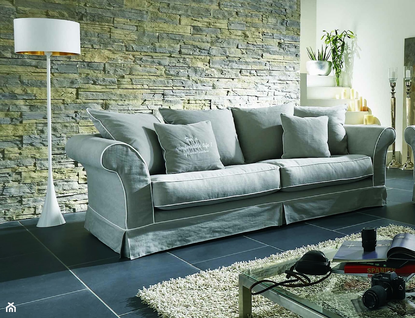 Stylowa sofa kore z luźnym pokrowcem oraz z funkcją spania primavera furniture - zdjęcie od Primavera Furniture - Homebook
