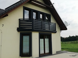 Balustrada aluminiowa - antracyt - zdjęcie od www.balustradyzaluminium.pl