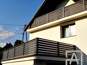 Balustrada aluminiowa - ciemny brąz - zdjęcie od www.balustradyzaluminium.pl