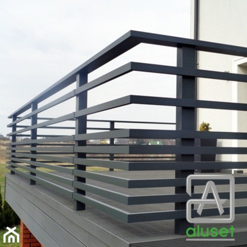 Balustrada aluminiowa - zabudowa tarasu - zdjęcie od www.balustradyzaluminium.pl - Homebook