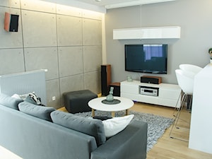 Metamorfoza mieszkania 70m2 - Mały biały salon z jadalnią, styl nowoczesny - zdjęcie od iHome Studio