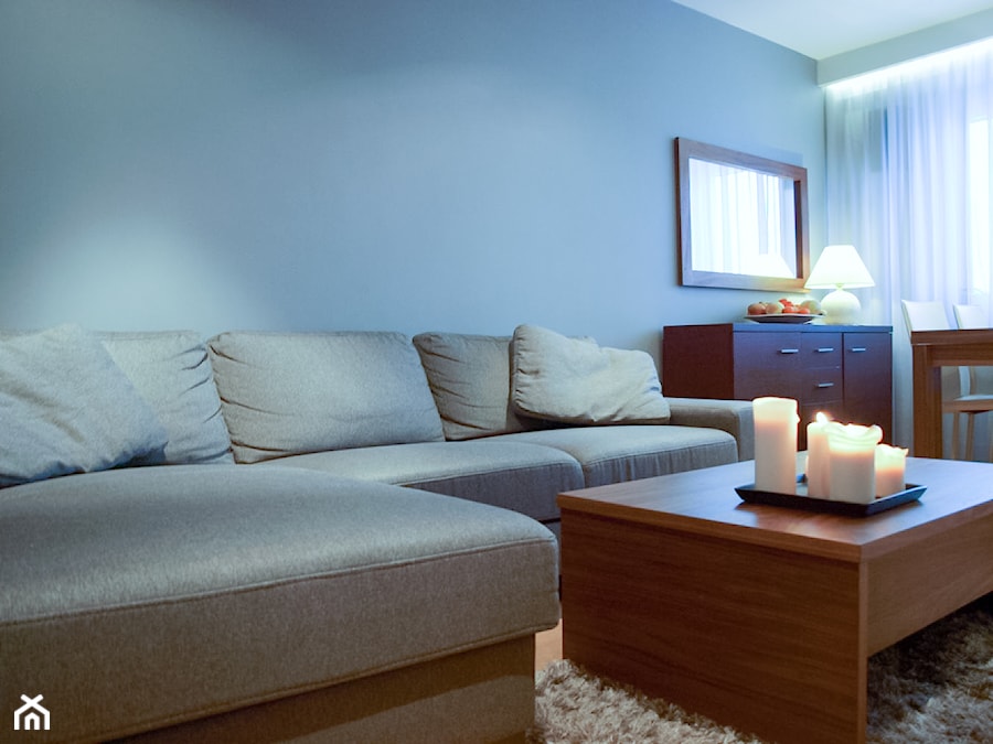 Mieszkanie 80m2 - Średni niebieski salon z jadalnią, styl nowoczesny - zdjęcie od iHome Studio