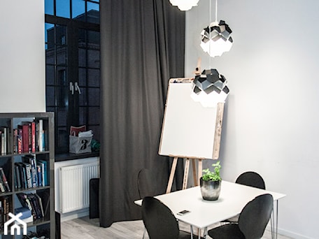 Aranżacje wnętrz - Salon: Loft - Salon, styl nowoczesny - iHome Studio. Przeglądaj, dodawaj i zapisuj najlepsze zdjęcia, pomysły i inspiracje designerskie. W bazie mamy już prawie milion fotografii!