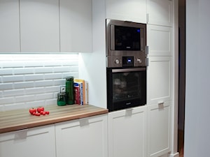 Mieszkanie 80m2 - Kuchnia, styl nowoczesny - zdjęcie od iHome Studio