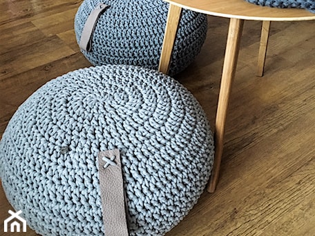 Aranżacje wnętrz - Pokój dziecka: PUFA SCANDI STYLE DZIANINOWA PUFA, SZARA PUFA DO ZABAW, PODNÓŻEK, SZYDEŁKOWA PUFA, HANDMADE - Knitting Factory Home Decor. Przeglądaj, dodawaj i zapisuj najlepsze zdjęcia, pomysły i inspiracje designerskie. W bazie mamy już prawie milion fotografii!