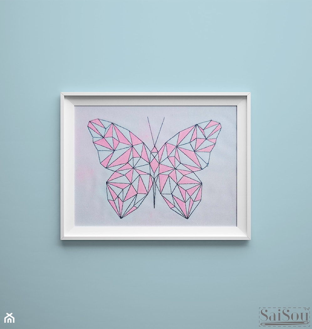Haftowany motyl w stylu geometrycznym - zdjęcie od Pracownia SaiSou - Homebook