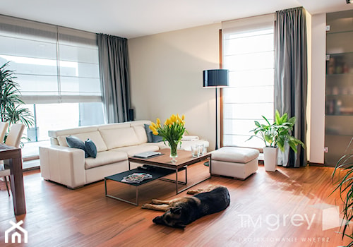Wilanowski Apartament - Średni biały salon z jadalnią, styl nowoczesny - zdjęcie od TiM Grey Projektowanie Wnętrz