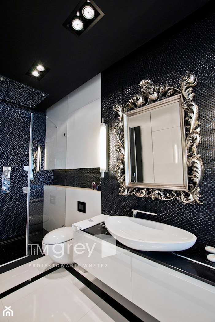 Apartament Glamur - Średnia bez okna z punktowym oświetleniem łazienka - zdjęcie od TiM Grey Projektowanie Wnętrz - Homebook