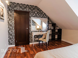 Dom w klasycznym stylu. - Sypialnia, styl tradycyjny - zdjęcie od TiM Grey Projektowanie Wnętrz