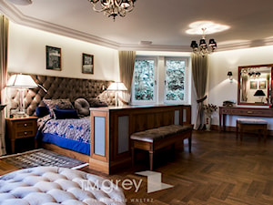 300m2 Klasycznej Elegancji - Duża biała sypialnia, styl tradycyjny - zdjęcie od TiM Grey Projektowanie Wnętrz