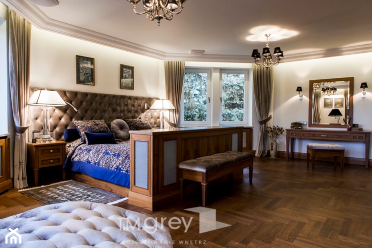 300m2 Klasycznej Elegancji - Duża biała sypialnia, styl tradycyjny - zdjęcie od TiM Grey Projektowanie Wnętrz