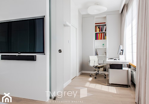 Nowoczesny Wilanów 137m2 - Średnie szare biuro, styl nowoczesny - zdjęcie od TiM Grey Projektowanie Wnętrz