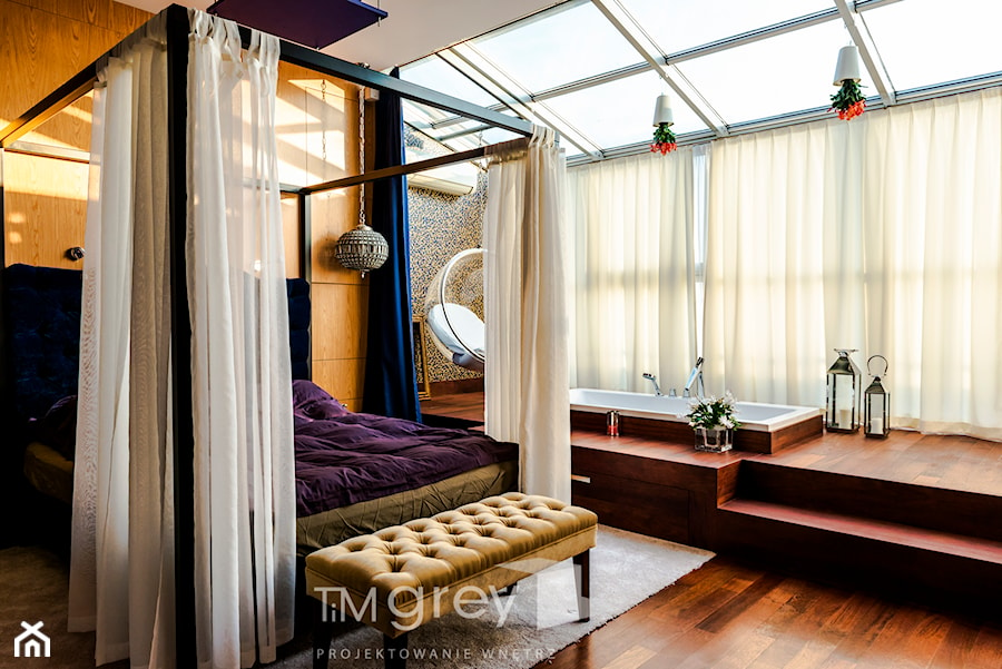 Eklektyczny Apartament w Warszawie - Duża sypialnia na poddaszu, styl nowoczesny - zdjęcie od TiM Grey Projektowanie Wnętrz