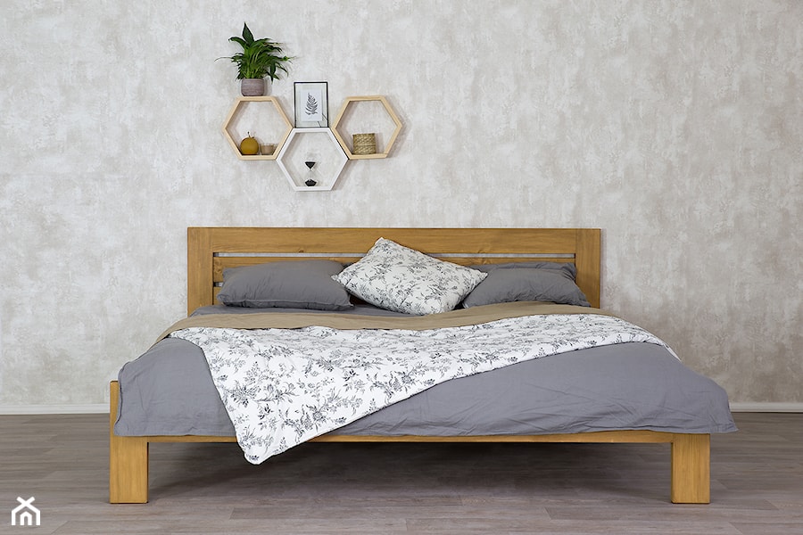 Półka Heksagon - Mała szara sypialnia, styl minimalistyczny - zdjęcie od Rood-drew, Meble-woskowane.com.pl
