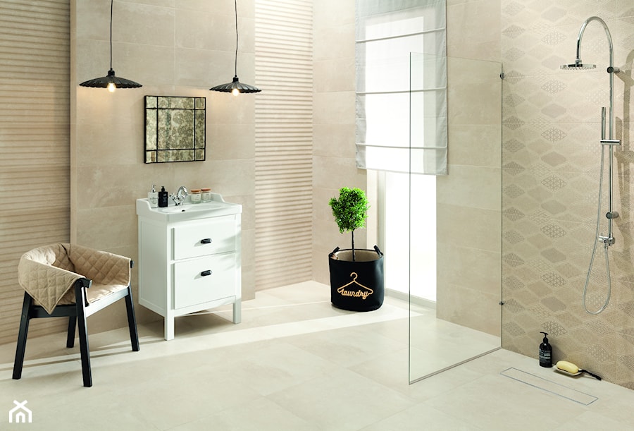 Tubądzin Veridiana - Średnia z lustrem łazienka z oknem, styl minimalistyczny - zdjęcie od BLU Salony Łazienek