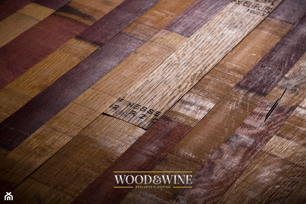 Podłoga "sol y sangre" - zdjęcie od WOOD & WINE FLOORING - Homebook