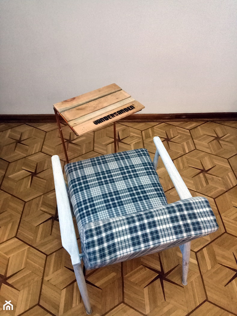 stolik pod laptopa - zdjęcie od Gregorios - Homebook