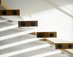 schody wiszące - zdjęcie od Anna Wojnar Architektura Wnętrz - Homebook