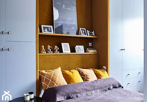 Mieszkanie na Starym Mieście - Średnia sypialnia, styl nowoczesny - zdjęcie od BBHome Design