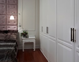 Apartament Morskie Oko - Beżowa sypialnia, styl nowoczesny - zdjęcie od BBHome Design - Homebook