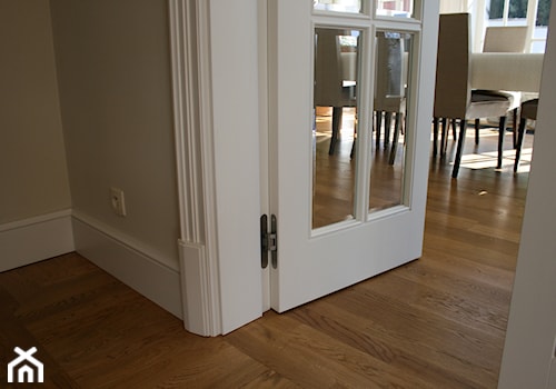 Stylowe przeszklone drzwi drewniane - detal - zdjęcie od Drzwi doorlux_pl