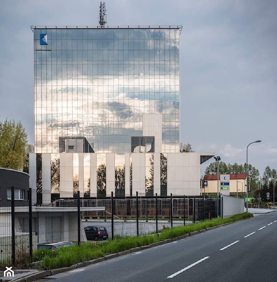 - zdjęcie od toprojekt