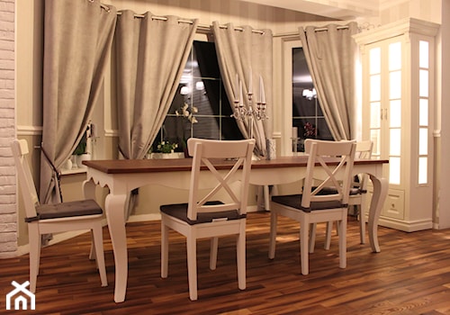 Jadalnia - Średnia biała szara jadalnia jako osobne pomieszczenie, styl prowansalski - zdjęcie od Meble Chwała