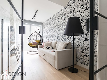 Aranżacje wnętrz - Biuro: Jasne kolory w apartamencie pod Warszawą - Biuro - One Design. Przeglądaj, dodawaj i zapisuj najlepsze zdjęcia, pomysły i inspiracje designerskie. W bazie mamy już prawie milion fotografii!