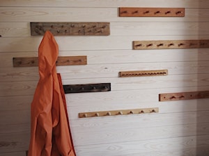 Drewniany dom za miastem - Hol / przedpokój - zdjęcie od Homebook Design