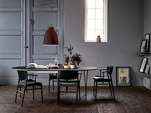 Krzesło N01 by Nedo - Średnia szara jadalnia jako osobne pomieszczenie, styl skandynawski - zdjęcie od Homebook Design