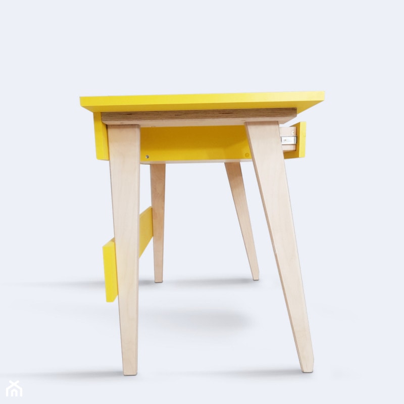 biurko żółte sklejka - zdjęcie od Byggtjenester Sosnowski - Homebook