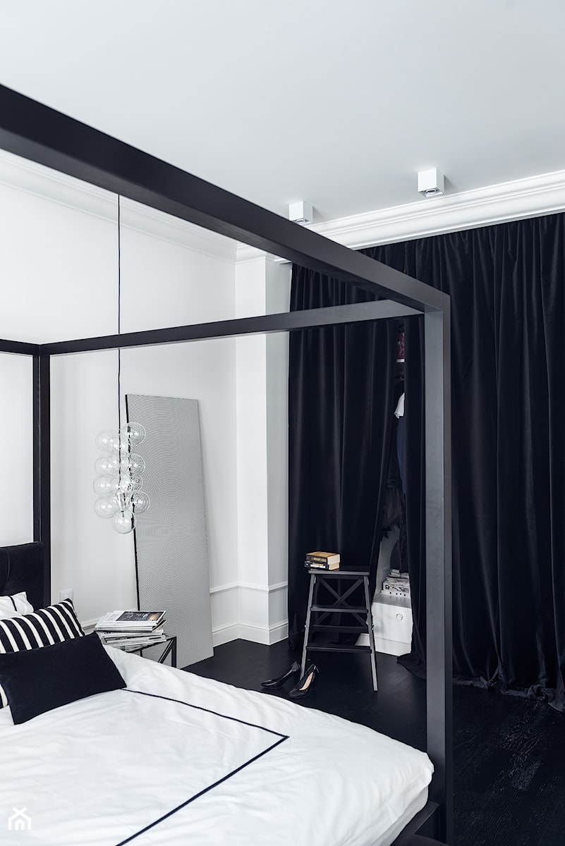 Apartament | Gdańsk Wrzeszcz | REALIZACJA - Średnia biała sypialnia, styl tradycyjny - zdjęcie od GSG STUDIO | interiors & design