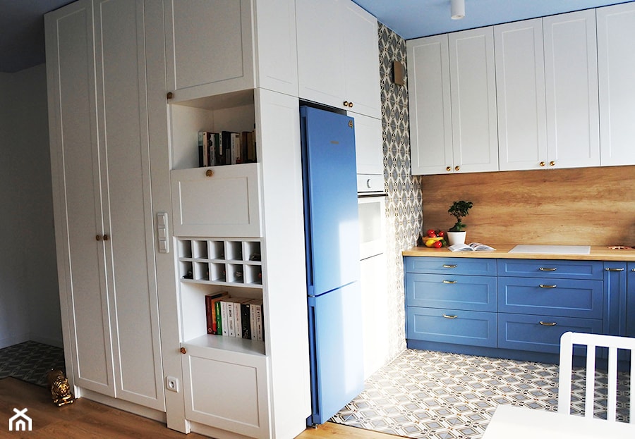 W niebieskościach - Kuchnia, styl nowoczesny - zdjęcie od Biendesign Pracownia Wnętrz