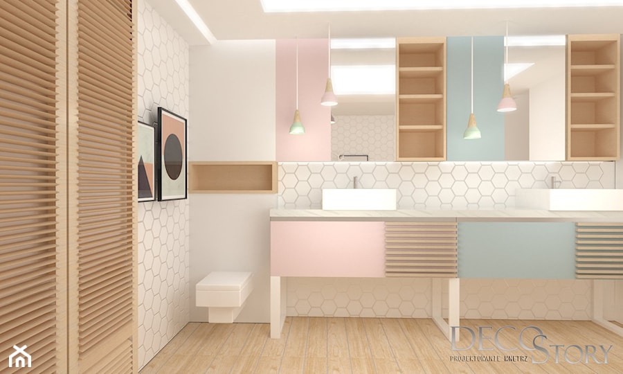 Wesoła łazienka w bieli i pastelach - zdjęcie od Decostory projekty wnętrz, konsultacje oraz szybkie metamorfozy