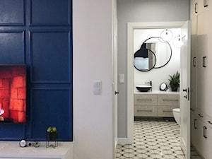 Eleganckie mieszkanie M2, 45 m2 - Hol / przedpokój - zdjęcie od Decostory projekty wnętrz, konsultacje oraz szybkie metamorfozy