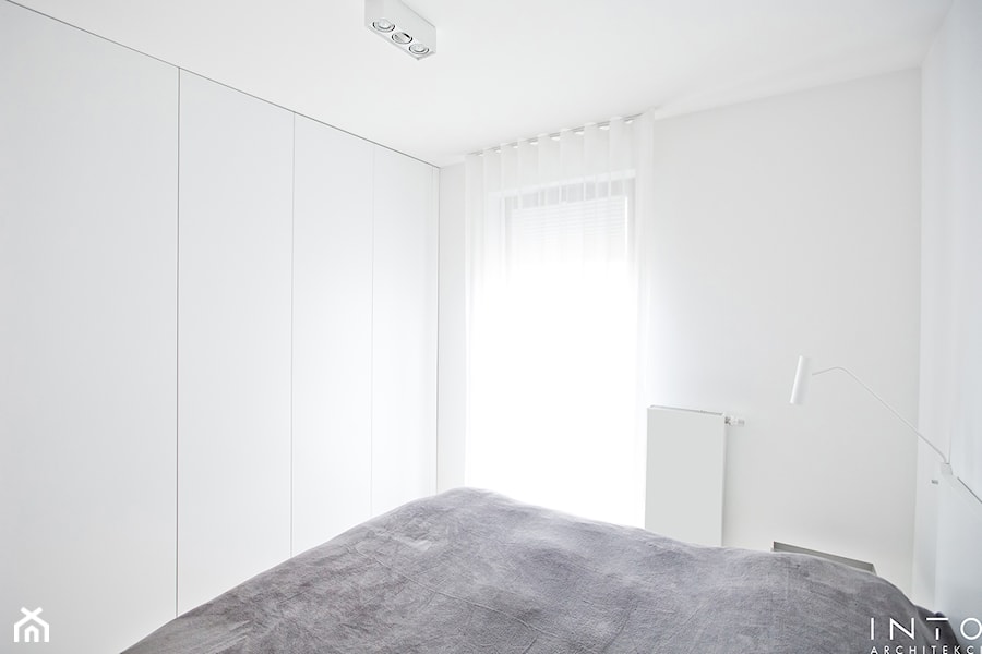 Poznań | mieszkanie | 52m2 - Sypialnia, styl minimalistyczny - zdjęcie od INTO architekci