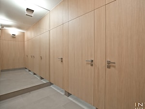 Poznań | toalety biurowe | 45m2 - Wnętrza publiczne, styl minimalistyczny - zdjęcie od INTO architekci