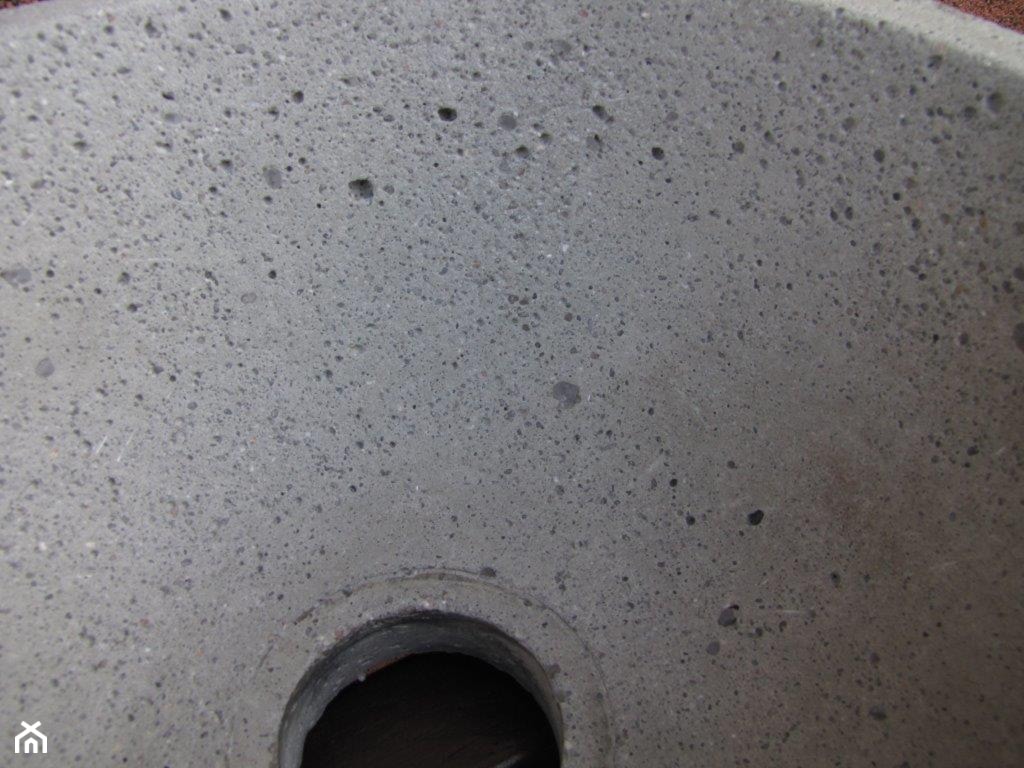 Umywalka piaskowana - zdjęcie od Stańczyk Konstrukcje - Homebook